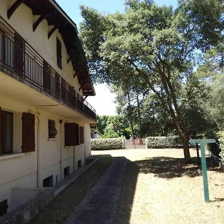 Apartment Cigale *