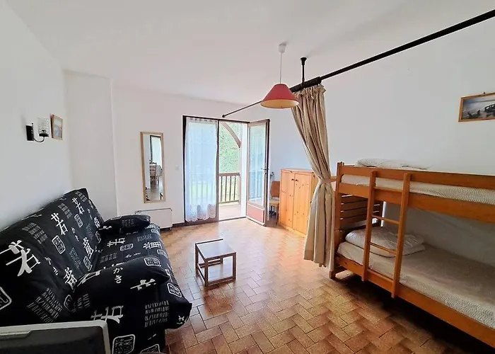 아파트 Cigale 리-에-믹스